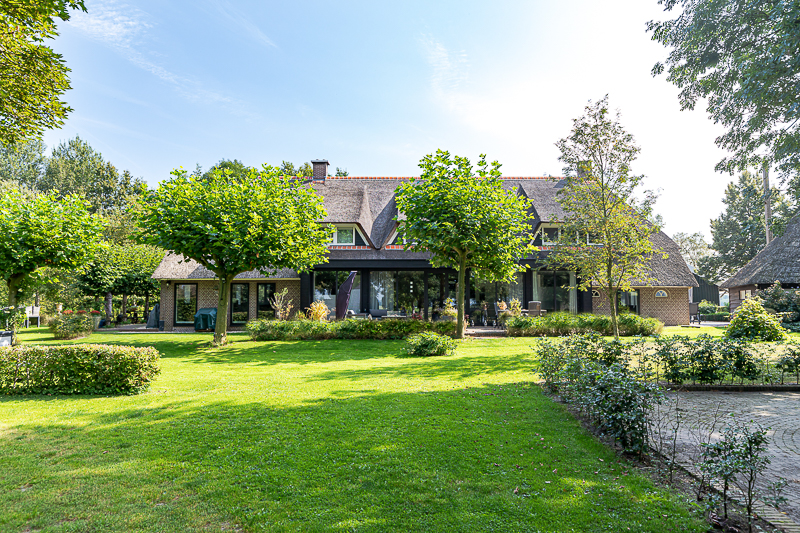 Splitsing woonboerderij Vechtdal voor en na